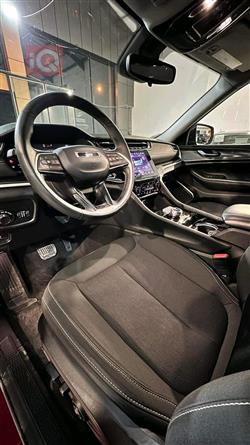 Jeep Grand Cherokee L